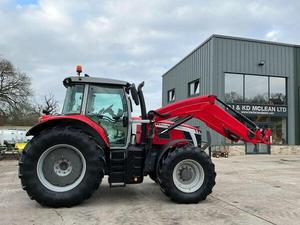 Tracteurs Massey Ferguson 7S.180 4WD d'occasion en stock, prêts à la vente à prix avantageux - Product Image 3
