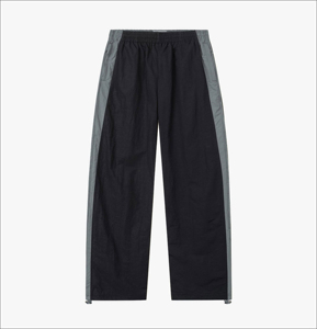 Ensemble short coupe-vent personnalisé pour hommes Short coupe-vent 2 pièces et veste de survêtement Ensemble streetwear réfléchissant en nylon à fermeture éclair pour hommes - Product Image 6