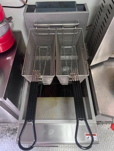 รถขายอาหารเคลื่อนที่พร้อมอุปกรณ์ครบครัน รับชำระเงินสด - Product Image 6