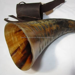 Corne à boire artisanale ultime Stein Natural Craft pour les amateurs de bière et d'hydromel Technique polie-Accessoire indispensable! - Product Image 1