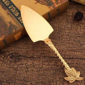 Juego de cuchillo y servidor de pastel de latón elegante y duradero para todas sus necesidades para fiestas y eventos a precio mayorista de La India - Product Image 2