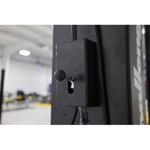 ลิฟท์ยกรถคุณภาพสูง รุ่น CL10AV3-DPC-QC ซีรีส์ ALI Versymmetric แบบปรับได้ 2 เสา รับน้ำหนักได้ 10,000 ปอนด์ พร้อมระบบควบคุมแบบ Dual Pendant Power - Product Image 6