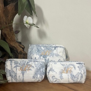 Indian quilted hand block print cotton cosmetic bag Toiletry bag Makeup pouch Accessory case Women's travel bag Handmade Kantha - Product Image 2