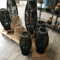 Lanternes porte-bougies en bambou, rotin ou bois, fabriquées à la main, style vintage, écologiques, personnalisables, pour la décoration intérieure, fabriquées au Vietnam.