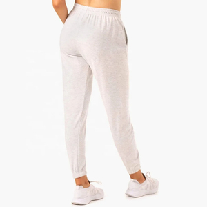 Gran oferta, pantalones de chándal reversibles para mujer de talla grande, joggers de fitness informales con características de patrón sólido e impermeables transpirables - Product Image 6