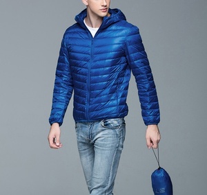 Vente en gros logo brodé sur mesure vestes d'extérieur à capuche bouffantes imperméables chaudes d'hiver à mémoire de forme pour hommes - Product Image 2
