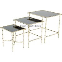 Table gigogne polonaise brillante de couleur argentée avec ensemble de 3 fournitures de table d'appoint en métal de dernière arrivée uniques polies à la main
