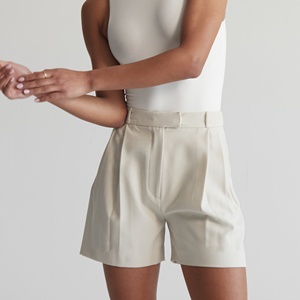 Short taille haute léger et élégant pour femmes Séchage rapide Imperméable Caractéristique Logo personnalisable Bouton Fleur Motif lavé à la mode - Product Image 3