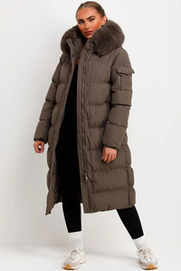 Manteau matelassé à capuche en fourrure avec fermeture éclair et fermeture éclair matelassée pour femmes, parka à bulles d'hiver unique en duvet pour femmes, marron personnalisé OEM - Product Image 2