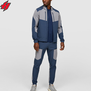 Venta al por mayor y totalmente personalizado Logo Trajes cortavientos para hombre Peso ligero Nylon Poliéster Zip up Chándal para hombre - Product Image 1