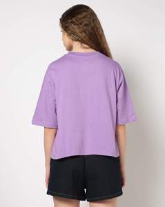 เสื้อยืดทรงบ็อกซี่ลำลองสำหรับผู้หญิง |   เสื้อยืดคอกลมแขนสั้นผ้าฝ้ายถัก 100% สำหรับฤดูร้อน |   พิมพ์โลโก้คุณภาพสูงแบบกำหนดเองขายส่ง - Product Image 2