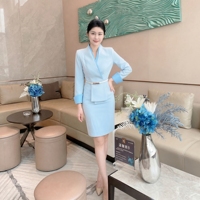 Ensembles de costumes pour femmes bleu clair avec blazer peplum ceinturé, jupe crayon et manches trois-quarts, sur mesure pour réception d'hôtel ou bureau
