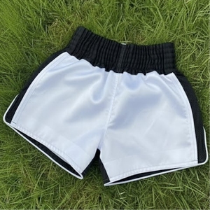 Shorts de Muay Thai d'élite pour le kickboxing, l'entraînement en salle de sport, matière légère - Product Image 3