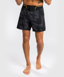 Shorts de boxe MMA personnalisés pour hommes avec tissu léger, séchage rapide et design extensible pour l'entraînement aux arts martiaux - Product Image 6