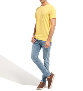 Jersey de manga estrecha de color amarillo liso para hombre, camiseta de verano de algodón 100% - Product Image 5