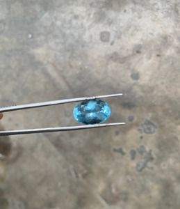 Haute qualité belle fabrication bleu foncé aigue-marine à facettes coupe naturelle ovale 8.25 carats lâche pierre précieuse boucle propre pierre pour bijoux - Product Image 1