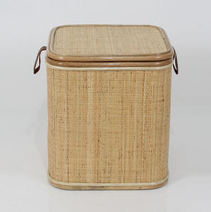 Attan Square Laundry et/2 - Product Image 5