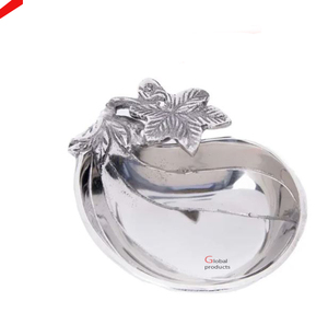 Plateau de service élégant en métal de forme ovale au design argenté avec visage d'éléphant pour la fête de mariage - Product Image 4