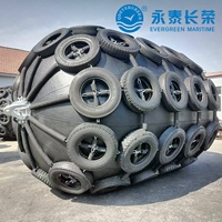 Vente directe usine : Ailes de protection pneumatiques en caoutchouc pour bateaux marins - Type filet/noeud noir pour opérations navires