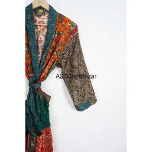 Bata de Seda Vintage India con Parches, Elegante Kimono de Maternidad para Playa o Boda, Estilo Veraniego con Manga Larga, Cuello en V y Cordón Ajustable en la Parte Delantera - Product Image 3