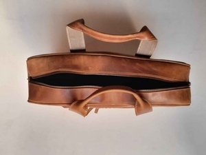 Durable Full Grain <b>Leather</b> Laptop Bags With Multiple Pockets And Secure Zipper Closure For Daily Essentials - Product Image 3