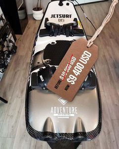 ORIGINAL WAVE FRIENDLY JETSURF TITANIUM DFI SKI Tabla de surf de fibra de carbono Powered Surf Watersports Jetsurf Tabla de surf - Product Image 1