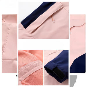 Ensemble coupe-vent de survêtement pour hommes personnalisé ensemble veste de sport en nylon - Product Image 4