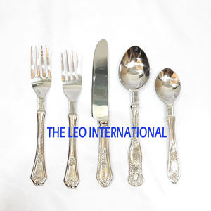 Porte-couverts en acier inoxydable à 3 compartiments avec base en métal, organiseur pour baguettes, fourchettes et cuillères pour restaurants et cuisines - Product Image 5