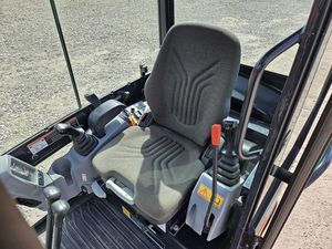 รถขุดขนาดเล็ก Kubota KX018 มือสอง มีสินค้าในสต็อก พร้อมจัดส่ง - Product Image 2