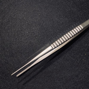 Fórceps de tejido atraumático Vascular Debakey de acero inoxidable quirúrgico médico 7,75 "2mm de ancho instrumentos Cardic CE ISO - Product Image 2