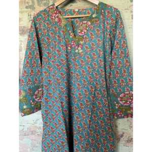 Robe florale vintage Summer Garden 2 de haute qualité, taille élastique, manches bouffantes, style décontracté pour la journée, tailles XL 2XL, lot de 2 pièces - Product Image 1