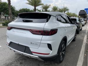 SUV Compacto Eléctrico Usado, con Batería Eficiente, Cabina Moderna y Confortable, Muy Limpio, Suministrado desde Japón - Product Image 3