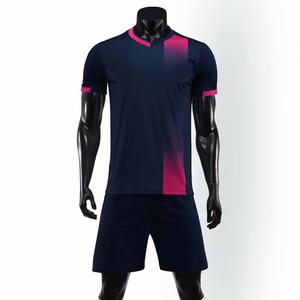 Ropa de fútbol para hombre de alta calidad Jersey uniforme Nuevo último diseño Kit sublimado de secado rápido Precio al por mayor - Product Image 6