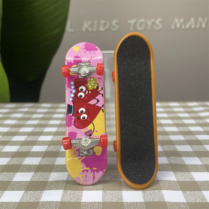 OEM Logo Impression Personnalisé <span class=keywords><strong>Petit</strong></span> Finger Board en Plastique <span class=keywords><strong>Skate</strong></span> Tech Deck Mini Skateboard <span class=keywords><strong>Jouet</strong></span> - Product Image 2