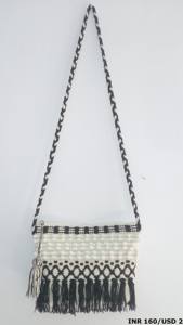 กระเป๋าผ้าฝ้ายดารีทำมือ ดีไซน์พิเศษสำหรับผู้หญิง กระเป๋าคลัทช์สะพายไหล่ลายด้ายสี่เหลี่ยม แฟชั่น 3L+ - Product Image 2