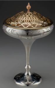 Quemador de incienso árabe más exigente con tapa Recién llegado Quemador de incienso Bakhoor de metal Fragancia clásica Islámica para el hogar - Product Image 3