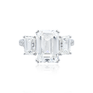 Anillo de Compromiso de Diamante Corte Esmeralda Platino de 5.10ctw, Diamantes Cultivados en Laboratorio Certificados por IGI, Estilo Clásico para Mujer - Product Image 1