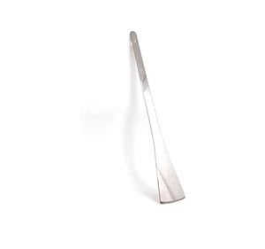 Spatule en acier inoxydable avec design d'ustensiles chauffants Spatule de cuisson Turner à utiliser pour l'artisanat naturel au meilleur prix - Product Image 1
