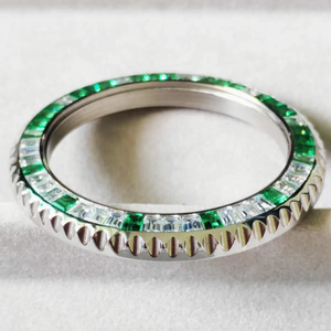 Bisel de Reloj con Diamantes Moissanite, Verde Claro, Estilo Iced, de Acero Inoxidable de Lujo, Bisel de Repuesto Personalizado para Personalización de Relojes - Product Image 4