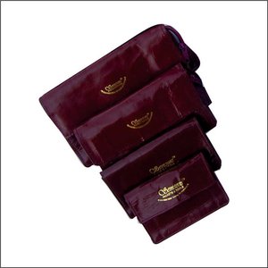 Cartera de cuero hecha a mano para hombre, delgada y duradera, 8x4, cierre de cubierta, accesorio diario esencial - Product Image 1