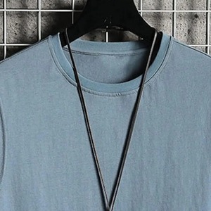 เสื้อแขนกุดกันแดดของผู้ชายแบบลำลองผ้าคอตตอนเบาคอกลมสีพื้นทรงหลวม - Product Image 2