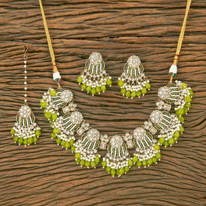 คอลเลกชันที่สวยงามและพิเศษของชุดสร้อยคอลูกปัดอินโดเวสเตอร์นชุบเมฮันดีสําหรับผู้หญิง - Product Image 4