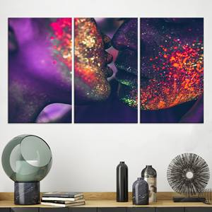 Lienzo Impreso: Beso Sensual - Arte Erótico Decorativo para Adultos, Juego de 3 Lienzos - Product Image 1