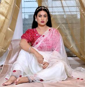 Nuevo Lanzamiento KUNJ CREATION, Sari Moderno de Diseño para Mujer, en Seda Organza Suave con Hilos Múltiples y Bordados, Ideal para Fiestas y Festivales - Product Image 2