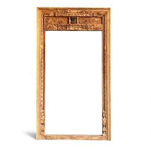 Cadre en bois sculpté de style héritage - Product Image 1