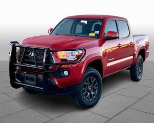 Toyota Tacoma SR5 4WD 2023 Usada en Excelentes Condiciones, Cabina Doble, Caja Corta - Product Image 1