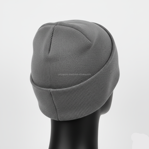 Gorro de punto para mujer, gorro cálido gris de mezcla de lana acrílica de alta calidad 310GSM con parche de logotipo bordado 3D, gorro Jacquard - Product Image 5
