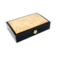 Boîte à bijoux rectangulaire en bois noir brillant sur mesure de luxe avec doublure en velours