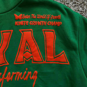 Heavy GSM Boxy Sudadera con capucha de gran tamaño sin cordón 3DPuff Letter Print Streetwear Style PremiumCotton Warm DurableFit - Product Image 3