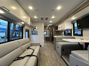 ผู้จัดจำหน่ายที่ได้รับการยืนยันสำหรับรถบ้านมือสอง T-H-O-R Freedom Traveler B30 ปี 2026 สำหรับขาย - Product Image 3